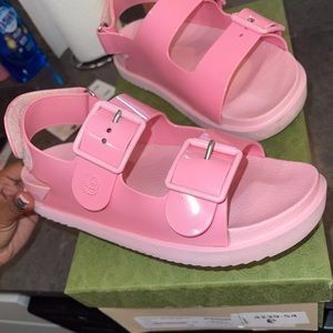 AUTHENTIC NEW SEASON Gucci sandals